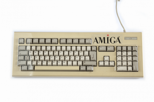 Transparent dust cover for Amiga 2000 / 4000 keyboard
