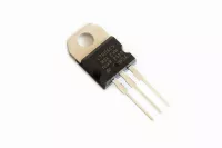 Voltage regulator 7909 for AmiGUS